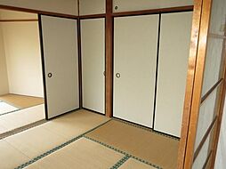 第8幸保マンション 2階2DKのリビング/ダイニング