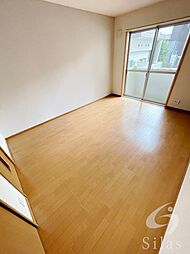 阪急伊丹線 新伊丹駅 徒歩7分の賃貸アパート 1階1Kのリビング/ダイニング