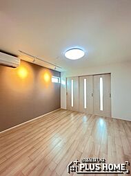 フジパレス市駅東ウエスト 102 1階1LDKのリビング/ダイニング