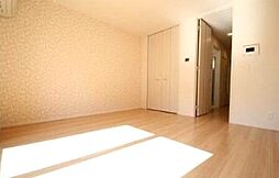 Jean Fillioux 1階1Kのリビング/ダイニング