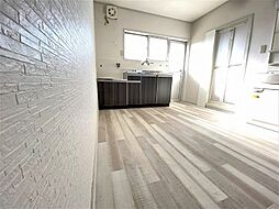 和歌山電鐵貴志川線 田中口駅 徒歩5分の賃貸マンション 2階2DKのリビング/ダイニング