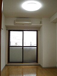 スカイコート新宿曙橋 3階1Kのリビング/ダイニング