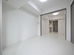 プレミアムキューブ池袋本町 4階1DKのリビング/ダイニング