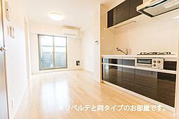 プチジャルダン 3階1LDKのリビング/ダイニング