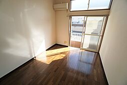 ユーズ・アーク 106 1階1Kのリビング/ダイニング