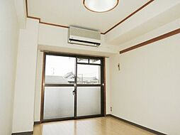 アーバンハイツ鶴見 3階1Kのリビング/ダイニング