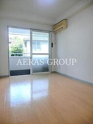 メゾンドルチェ 2階ワンルームのリビング/ダイニング