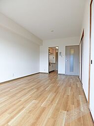 ボナージュ石橋 4階3LDKのリビング/ダイニング