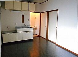 コーポ末広 203 2階2DKのリビング/ダイニング