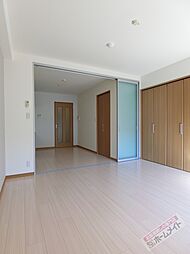 JR阪和線 鳳駅 徒歩3分の賃貸マンション 5階1DKのリビング/ダイニング