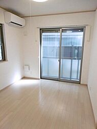 ベルーガ下北沢 1階1Kのリビング/ダイニング