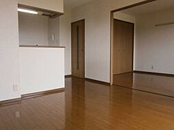 Bell・House 2階2DKのリビング/ダイニング