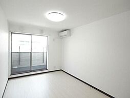 ラ・アヴェニール東武練馬 2階1Kのリビング/ダイニング