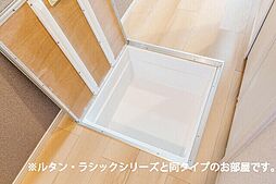 タウンハウス 1階1Kのリビング/ダイニング