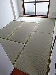 岩沢第一ビル 9階3LDKのリビング/ダイニング