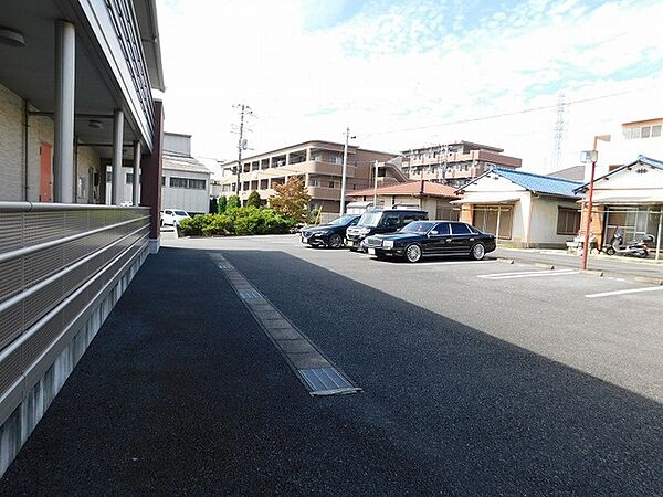 静岡県富士市今泉(賃貸アパート1R・1階・30.27㎡)の写真 その4
