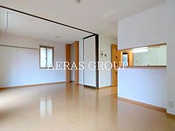 GARDEN GRACE 1階2LDKのリビング/ダイニング