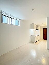 F asecia assist 3階1LDKのリビング/ダイニング