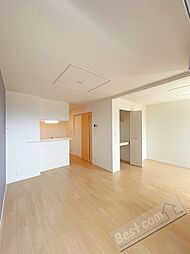 JR和歌山線 打田駅 徒歩20分の賃貸アパート 2階1LDKのリビング/ダイニング