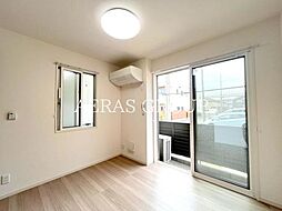 コンフォート北綾瀬 1階1LDKのリビング/ダイニング