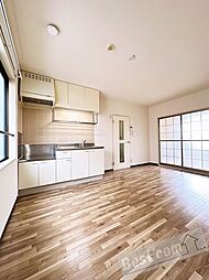 ガーデンタウン清水B 2階3DKのリビング/ダイニング