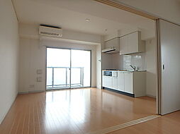 アルクス森下 204 2階1LDKのリビング/ダイニング