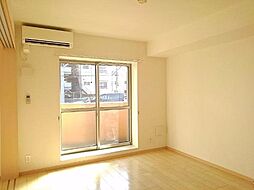 リズセンティアB 1階2LDKのリビング/ダイニング