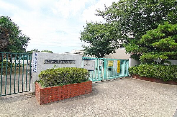 画像23:武蔵村山市立第八小学校 1191m