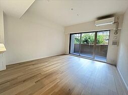 東京メトロ有楽町線 豊洲駅 徒歩5分の賃貸マンション 2階3LDKのリビング/ダイニング