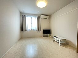 クレイノｉ（59401） 203 2階1Kのリビング/ダイニング