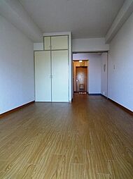 コート彩雲 4階ワンルームのリビング/ダイニング