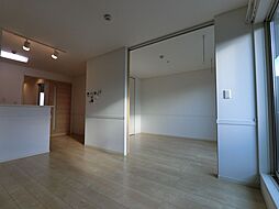 アクティブメゾン若宮 202 2階2LDKのリビング/ダイニング