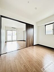 ヴァローレ布施 3階1LDKのリビング/ダイニング