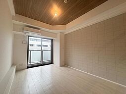 レジディア上野御徒町 8階ワンルームのリビング/ダイニング