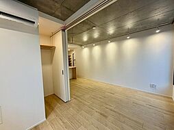 ｔｒｉａｓ341 1階1LDKのリビング/ダイニング