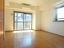 マーサ・プレアマールＫ 401 4階ワンルームのリビング/ダイニング