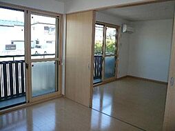 フォースリンロード 1階2LDKのリビング/ダイニング