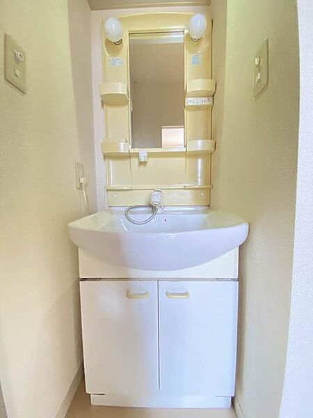apartment 宮城県柴田郡柴田町槻木駅西２丁目2-3
槻木駅西の賃貸情報を見る
物件地図