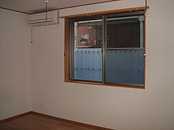 コモドーレ 2階ワンルームのリビング/ダイニング