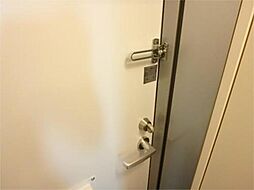 レオパレスパレス中田（46033） 404 4階1Kのリビング/ダイニング