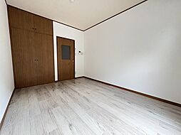 京王相模原線 京王永山駅 バス10分 瓜生下車 徒歩2分の賃貸アパート 2階ワンルームのリビング/ダイニング