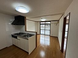 パールエミネンス 2階1LDKのリビング/ダイニング