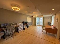 クレッセント用賀 5階2LDKのリビング/ダイニング