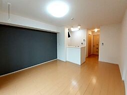 アンビエンス 1階ワンルームのリビング/ダイニング