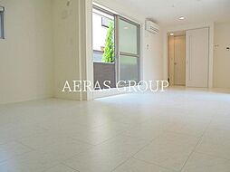 ステラート市川新田 1階1LDKのリビング/ダイニング