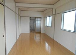 マンション飛騨 3階1Kのリビング/ダイニング