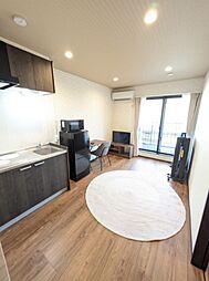 サラブレッドSOUL 1階ワンルームのリビング/ダイニング