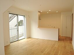 シャネル　メゾン A 3LDKのリビング/ダイニング