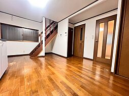 大島4丁目貸家 1 2階2DKのリビング/ダイニング