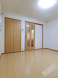 コスモパーク 107 1階1Kのリビング/ダイニング